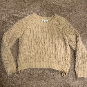 Brand new Macy’s Sweater
